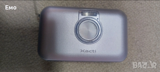Цифров фотоапарат Sanyo Xacti