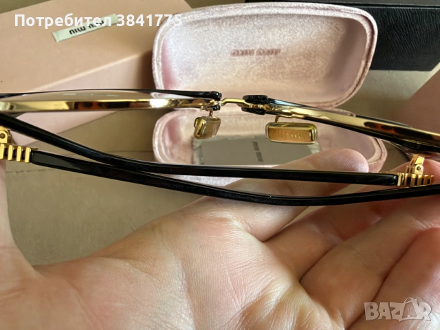 Miu Miu MU 09ZS Aviator, снимка 2 - Слънчеви и диоптрични очила - 54934710