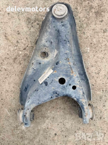 545006623R носач десен от Dacia Dokker 1.5 DCI 75 к.с., двигател K9K612, 5 ск., 2018 г., 149000 км, снимка 2 - Части - 54008301