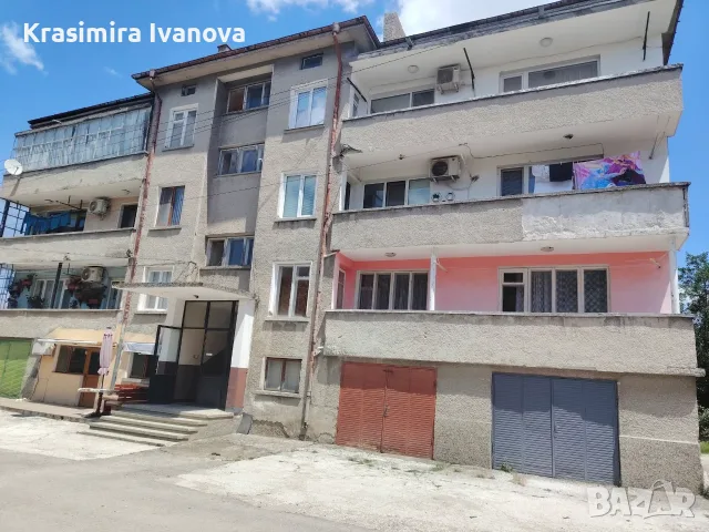ПРОДАВА СЕ ОТ СОБСТВЕНИК!  Голям обзаведен тухлен апартамент в гр. Кубрат, обл. Разград