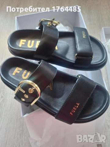 Продавам чехли furla, снимка 2 - Детски сандали и чехли - 54943080