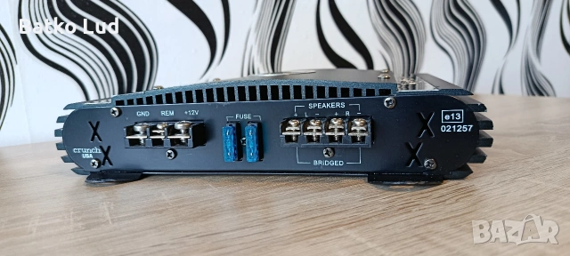 Усилвател Crunch MBX280 , снимка 3 - Ресийвъри, усилватели, смесителни пултове - 55077560