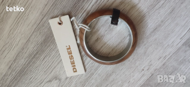 оригинална дамска гривна DIESEL - метал,дърво и естествена кожа