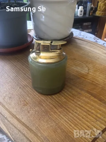 Газова настолна запалка...