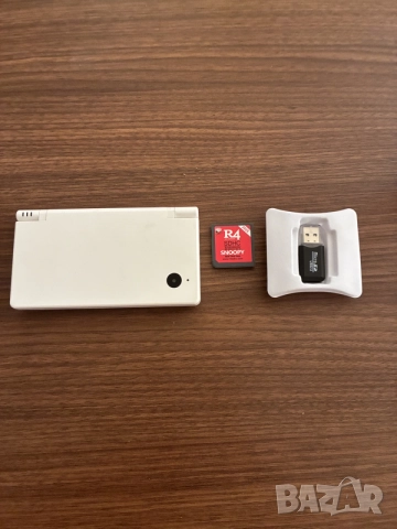 Nintendo DSi White + R4 Карта, снимка 9 - Nintendo конзоли - 55493388