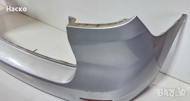 Задна Броня Toyota Corolla Verso Тойота Корола Версо 2000г-2004г, снимка 4 - Части - 53966943