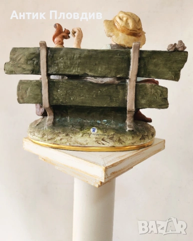 Порцеланова фигура Capodimonte, снимка 7 - Антикварни и старинни предмети - 54540994