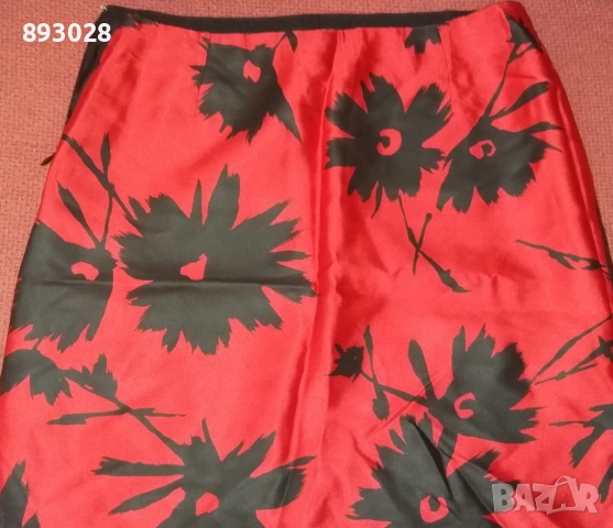 Пола Michael KORS 100% коприна , снимка 2 - Поли - 54575790