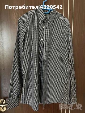 Риза на марката Calvin Klein, снимка 2 - Ризи - 54575889