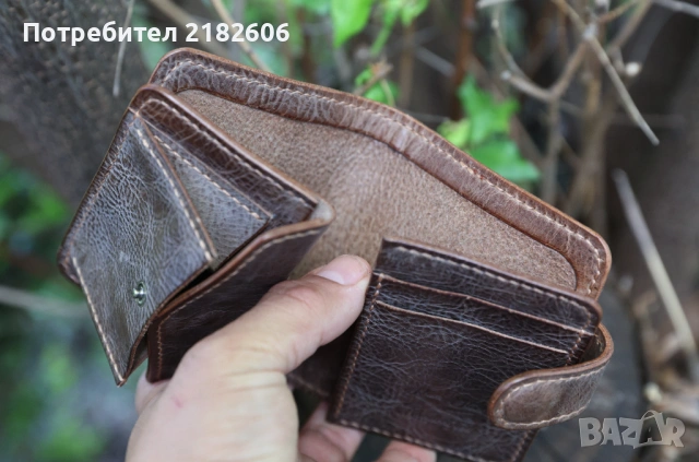 Продавам ръчно изработен портфейл от естествена кожа, снимка 5 - Портфейли, портмонета - 54484413