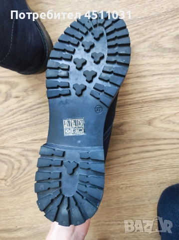 Дамски обувки от набук, снимка 5 - Дамски ежедневни обувки - 53986139