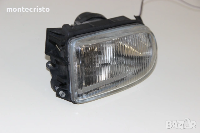 Ляв халоген Renault Megane Scenic (1996-1998г.) ляв фар за мъгла 7701042674 / 7701040680, снимка 2 - Части - 55253221
