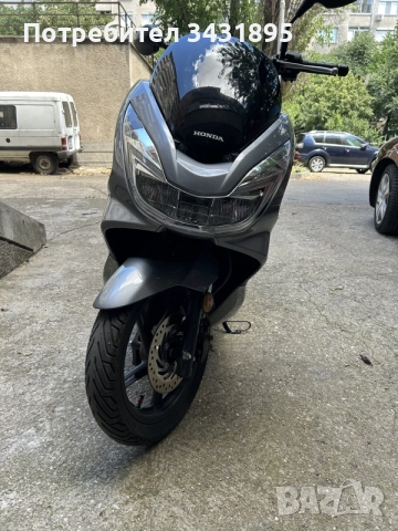 Honda PCX 125 - 8000 km !