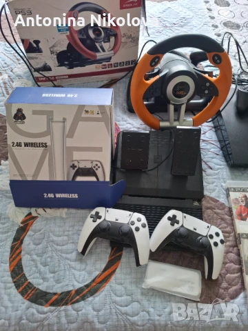 PS3 С КОРМИЛО ПЕДАЛИ ИГРИ И РЕТРО конзола с 30 000 ИГРИ всичко за 170 евро