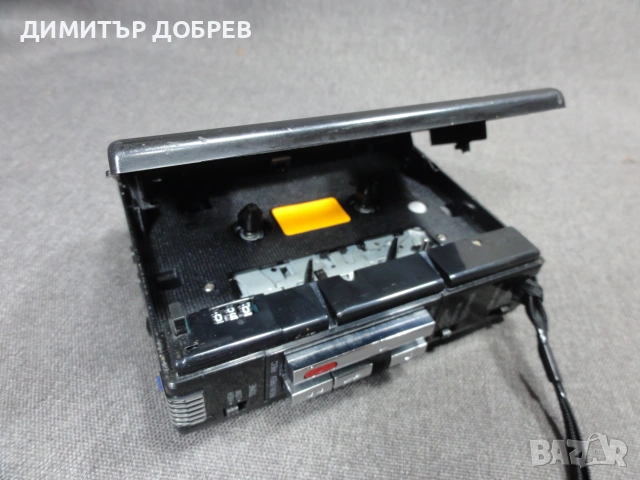 СТАР РЕТРО ДИКТОФОН КАСЕТОФОН УОКМЕН PANASONIC RQ-330 , снимка 11 - Радиокасетофони, транзистори - 55014939