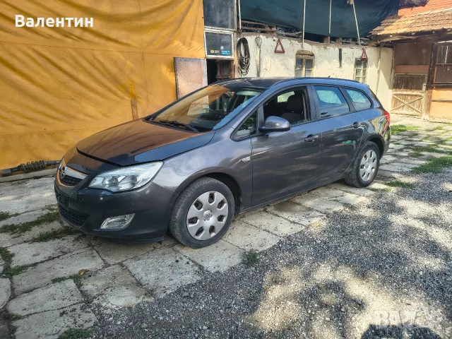 На Части Opel Astra J 1, 7cdti А17DTR 