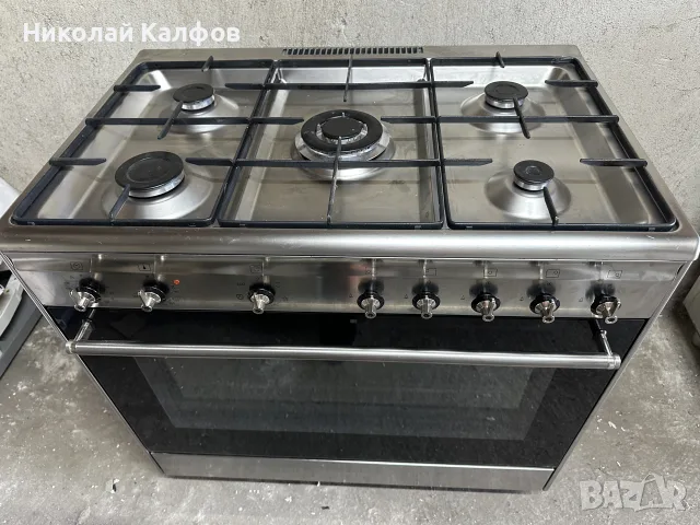 Професионална газова печка Смег/Smeg, снимка 11 - Обзавеждане за заведение - 55493289
