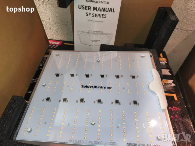 Чисто нова LED лампа за растения Spider Farmer SF-1000D (100W) - Пълен спектър , снимка 11 - Оранжерии - 55674448