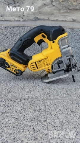 Dewalt DCS331 Акумулаторен прободен трион (Зеге)