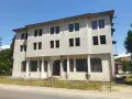 Продава сграда със смесено предназначение , снимка 1