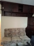 продавам 2 шкафа, 2 дивана и 2 табуретки и етажерка, снимка 3