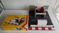 Bburago Ducati Pit-Box  (Shell V-Power) , сглобяема конструкция на бокс с писта за колички и мотор. , снимка 1