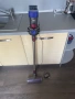 Акумулаторна прахосмукачка DYSON V-8, снимка 1