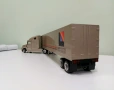 FREIGHTLINER CENTURY 1:43 NZG, снимка 3
