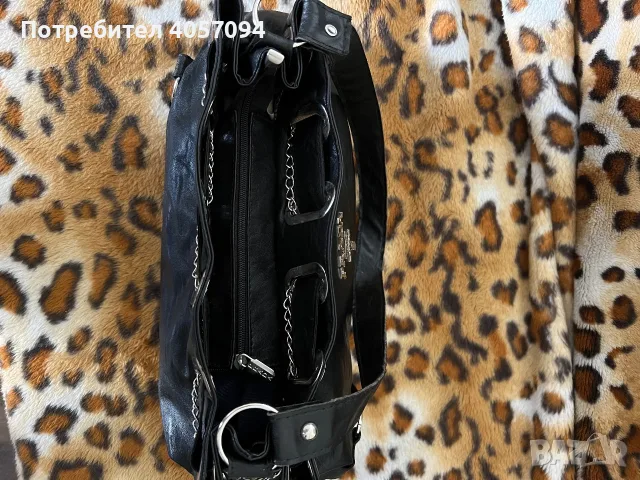 Продавцам дамска чанта, снимка 4 - Чанти - 55537843
