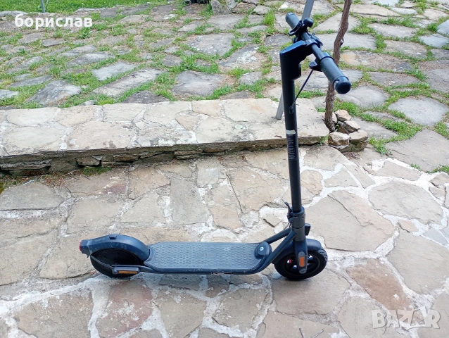 Електрическа тротинетка SEGWAY KICKSCOOTER F2, снимка 3 - Друга електроника - 54574992