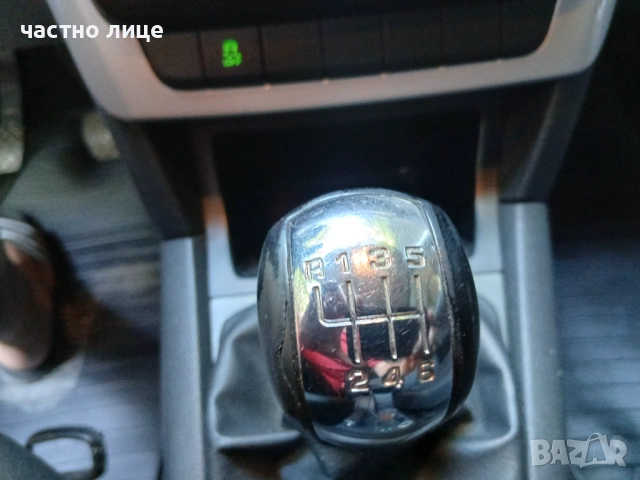 Skoda Yeti 1.2 tsi , снимка 10 - Автомобили и джипове - 54190342