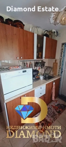 Едноетажна къща в село Селци, обл. Пловдив, снимка 10 - Къщи - 54111637