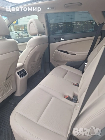 Hyundai Tucson, снимка 16 - Автомобили и джипове - 54466892