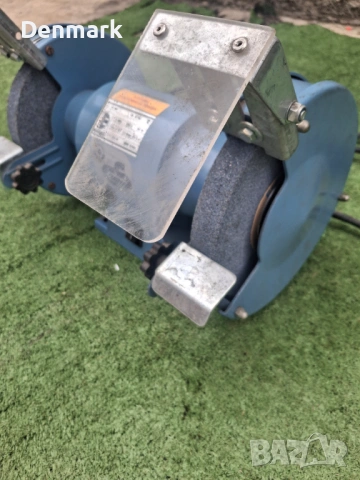 Шмиргел 330 W, снимка 4 - Други инструменти - 54743010