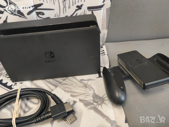 ***Топ Цена*** Nintendo Switch OLED + MINECRAFT, снимка 4 - Nintendo конзоли - 55117155