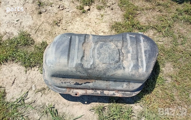 Метален Резервоар Рено 19, снимка 6 - Части - 54349291