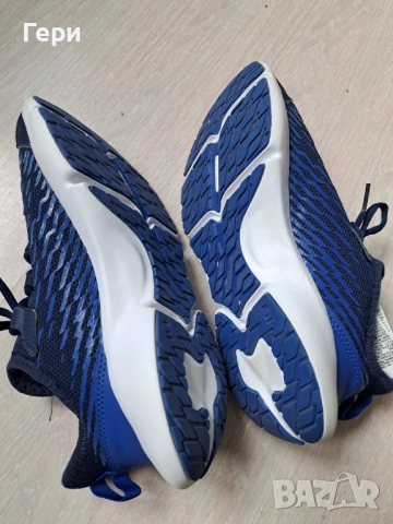Маратонки от Decathlon р-р 38, снимка 3 - Детски маратонки - 54705859