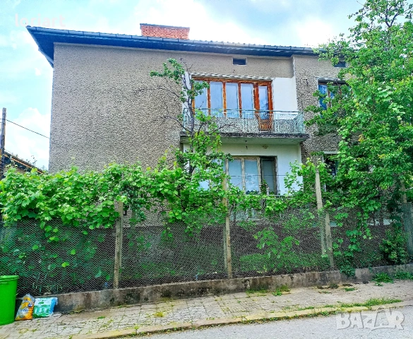 Масивна къща Берковица, снимка 10 - Къщи - 53996952