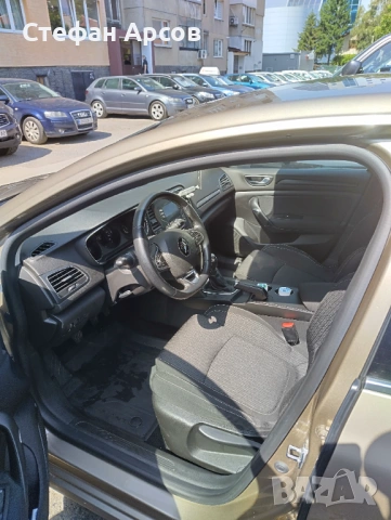 Renaulr Megan 1.6 SCe, снимка 11 - Автомобили и джипове - 54657002