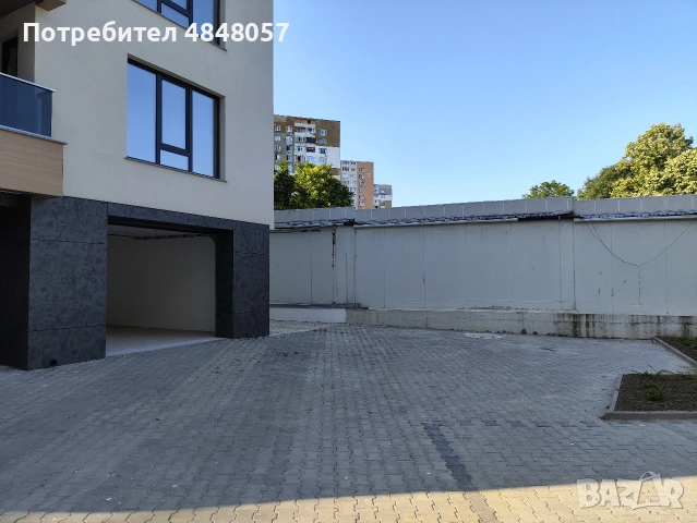 Отдавам под наем удобен Гараж в гр. Варна, Базар Левски, снимка 5 - Гаражи и паркоместа - 54998175