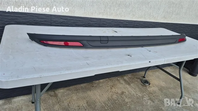 Декорация за задна броня Ford Mondeo MK5 след 2014 г. код DS7317K922L, DS73-17K922-L, снимка 3 - Аксесоари и консумативи - 55392994