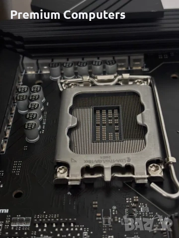 Дънна платка MSI PRO Z790-P WIFI DDR4 / LGA 1700 - С ПРОБЛЕМ!, снимка 4 - Дънни платки - 54705232
