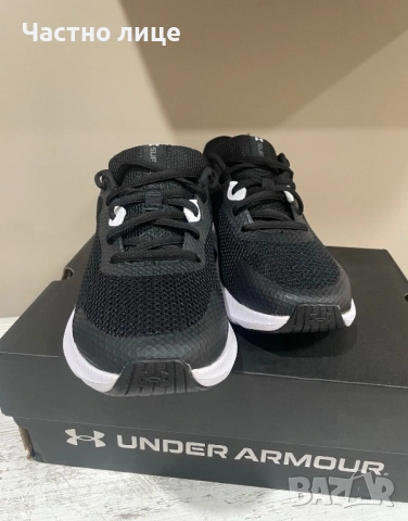 Дамски маратонки Under Armour 38.5, снимка 3 - Маратонки - 54520380