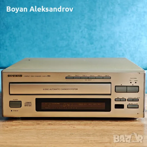 Onkyo C-M716 — 6-дисков CD Changer (Цвят: Шампанско)