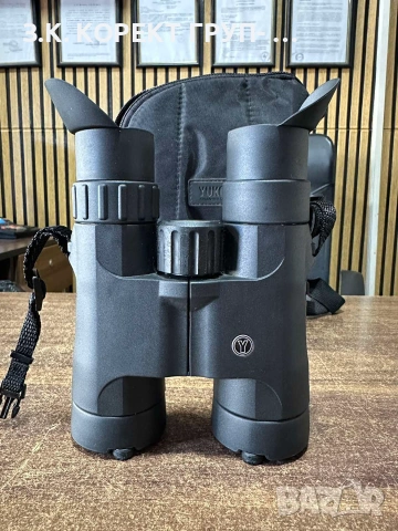 Бинокъл Yukon Point 8x42 Roof Prism, снимка 3 - Екипировка - 54985218