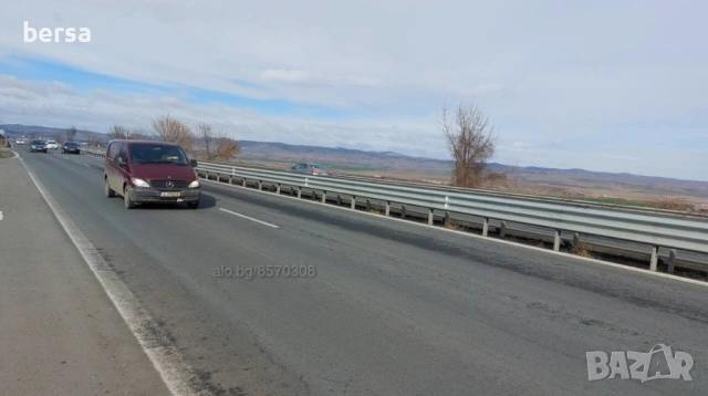 Продава 2 съседни парцела с лице на магистралата за Бургас на 50 м от Модера, снимка 2 - Парцели - 54637846