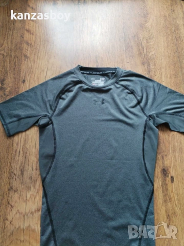 Under Armour - страхотна мъжка тениска КАТО НОВА S, снимка 5 - Тениски - 54768193