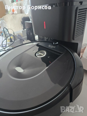 Прахосмукачка робот iRobot Roomba i7+ с WiFi и автономно изпразване на боклука в Clean Base™, снимка 3 - Прахосмукачки - 54674535