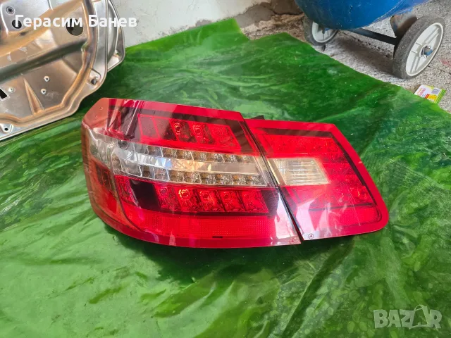 A2129060458 A2129060158  ЗАДЕН СТОП МАЛЪК ЛЯВ/ДЕСЕН OEM MERCEDES W212 E 350 CDI 4MATIC OM642 2011, снимка 3 - Части - 55601144