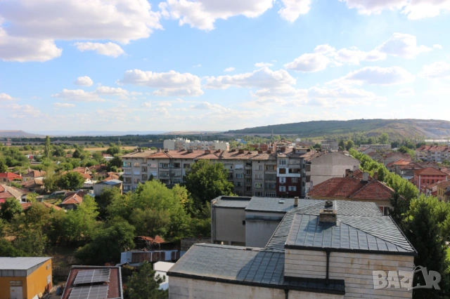 Продава светъл апартамент 72 м² в центъра на Полски Тръмбеш - южно изложение, голяма тераса, снимка 16 - Апартаменти - 54003428